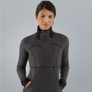 Lululemon Baserunner 1/2 zip